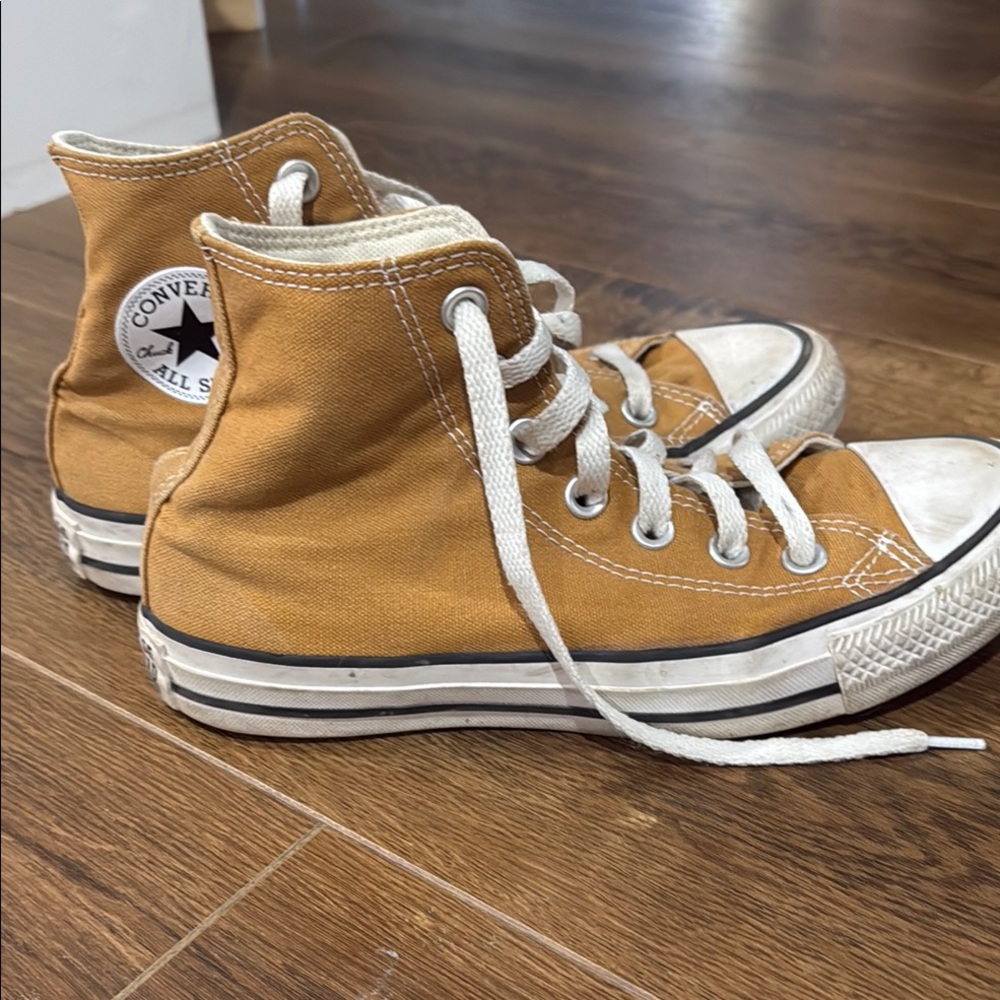 Converse Kids High-Top Sneakers - Tan